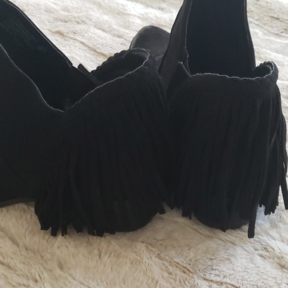 Buckle Not Rated Fringe Booties - Picture 4 of 8